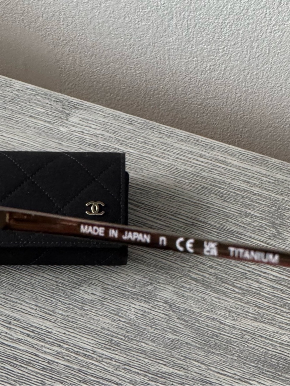 CHANEL Rimless Titanium Gold Cat Eye Sunglasses, 4286-T - Picture 6 of 7